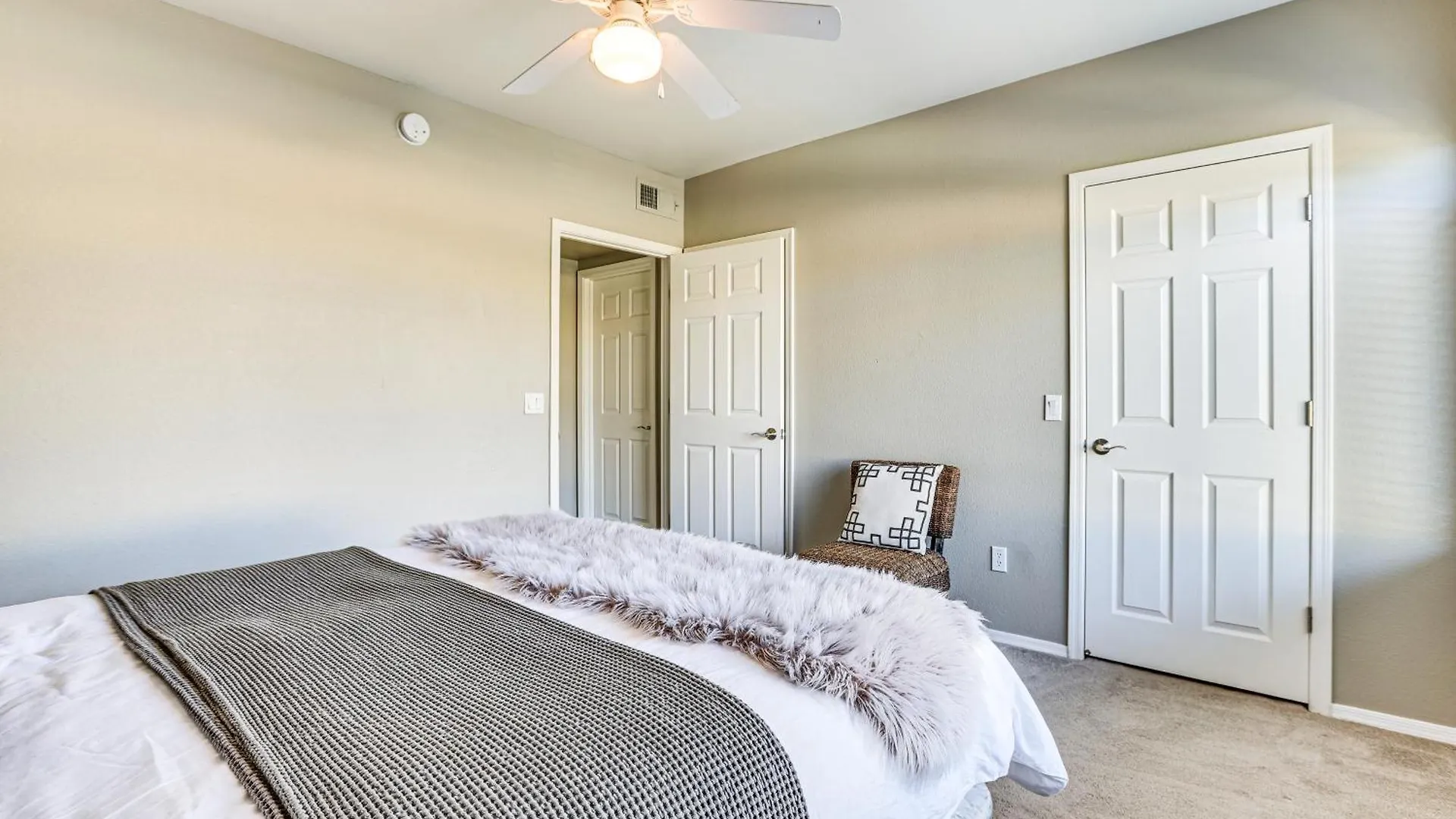Chic Condo With Pool Access 3 Mi To Tpc Scottsdale! 0*, Scottsdale USA