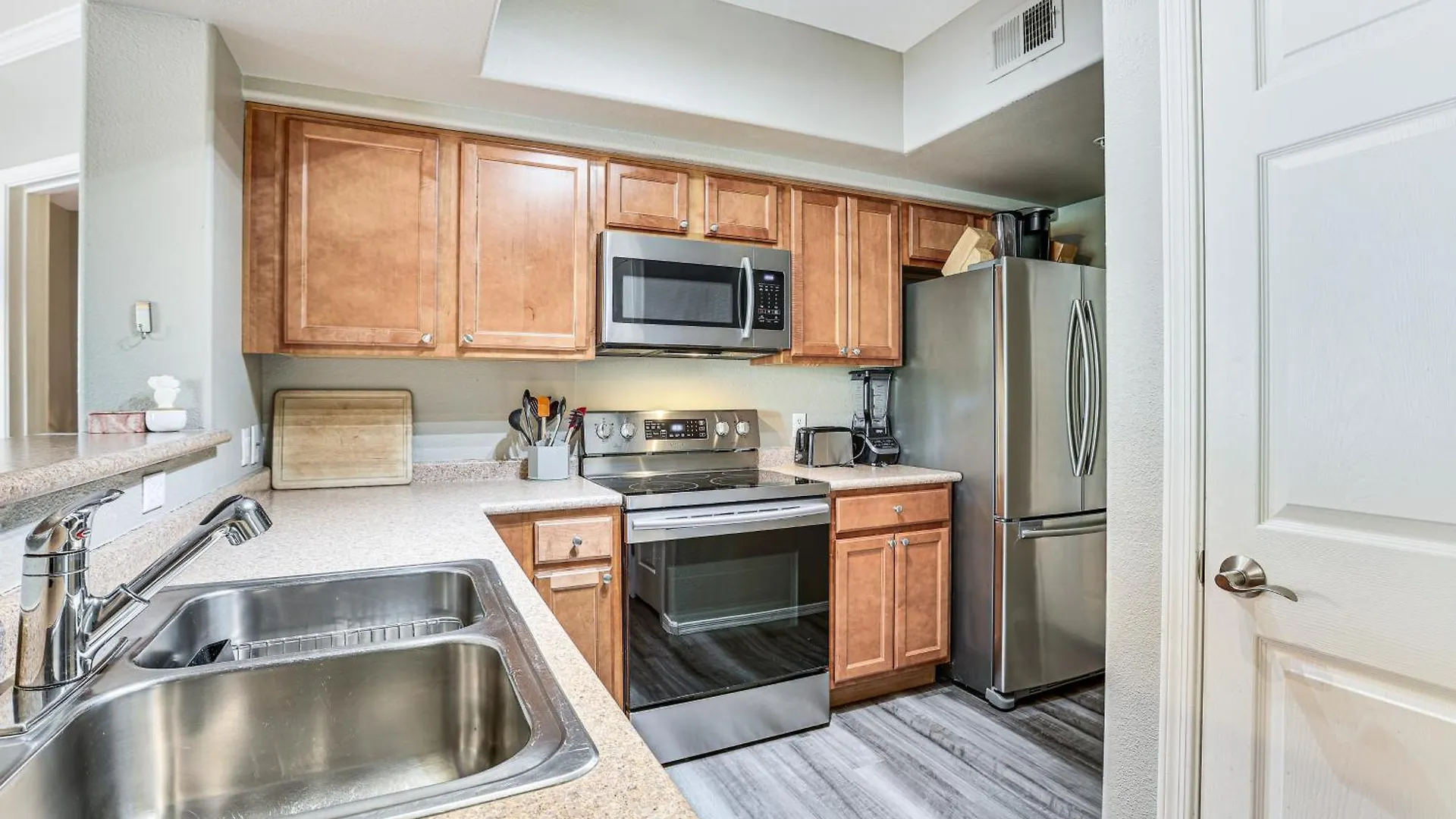 Chic Condo With Pool Access 3 Mi To Tpc Scottsdale! 0*, Scottsdale