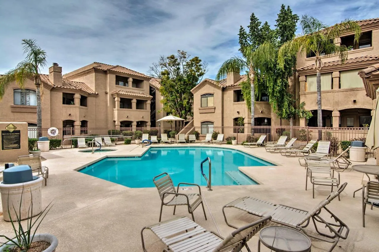 Chic Condo With Pool Access 3 Mi To Tpc Scottsdale! 0*, Scottsdale